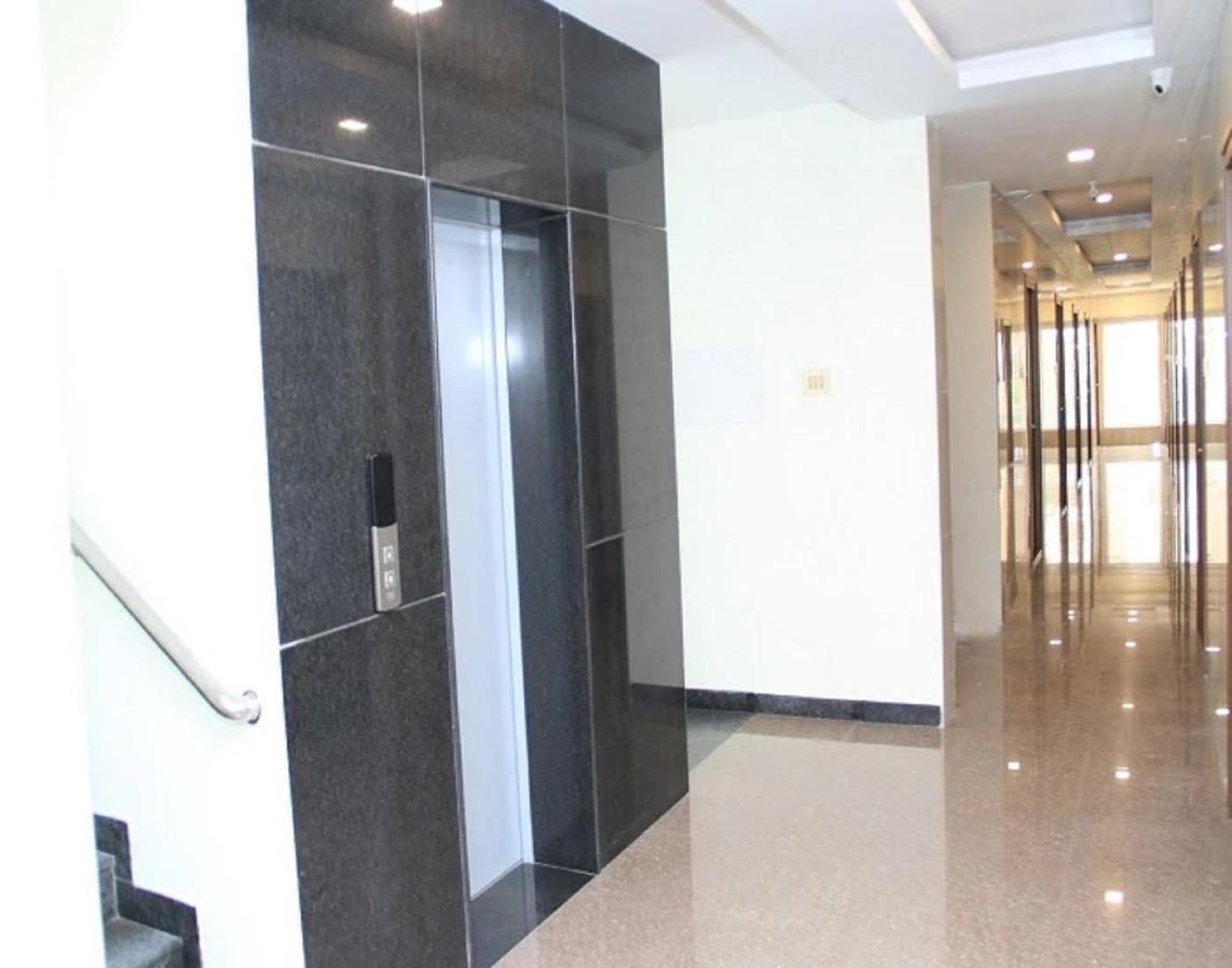 A And M Rooms And Residences شيناي المظهر الخارجي الصورة